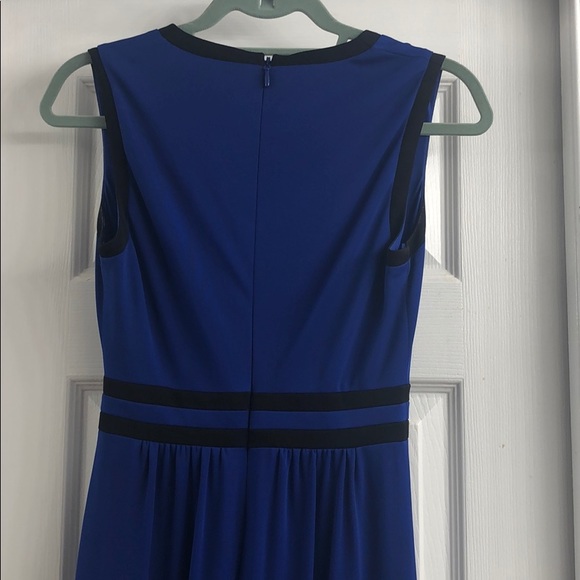 BCBG MaxAzria deep-v maxi dress/gown - Picture 5 of 7